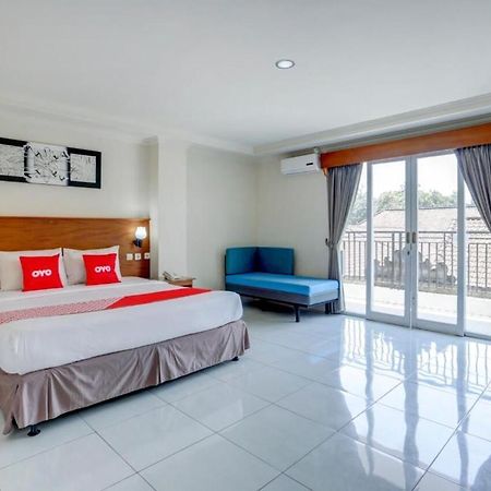 เดอะ รัตนา กูตา Hotel ภายนอก รูปภาพ
